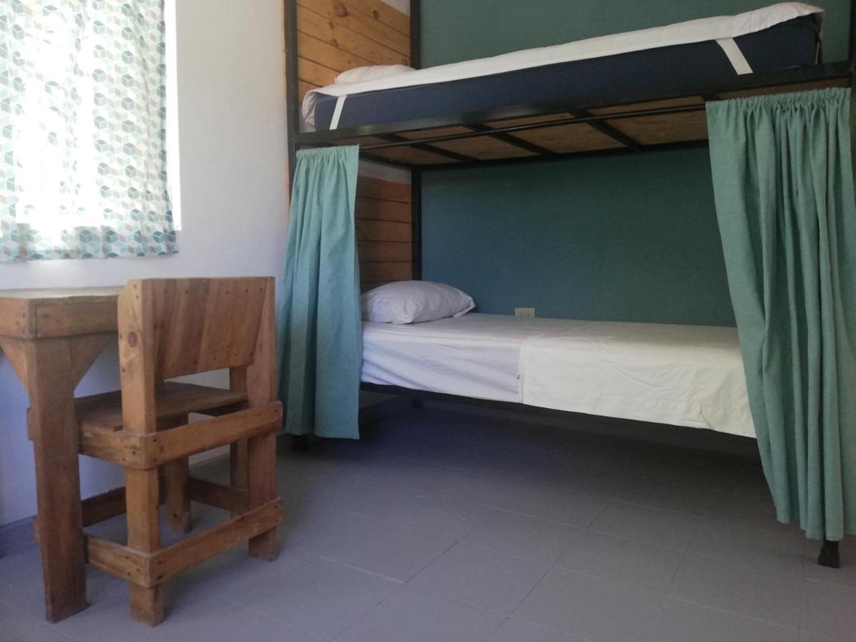 Cama en habitación compartida mixta de 6 camas