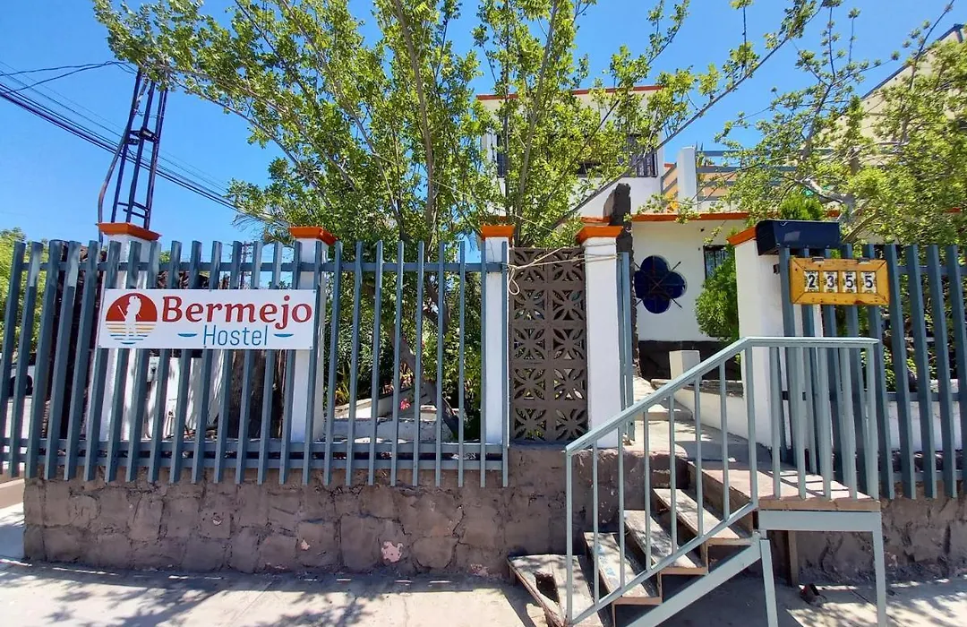Bermejo Hostel-1